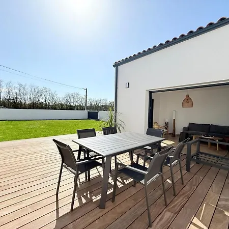 Gibou Holiday home *