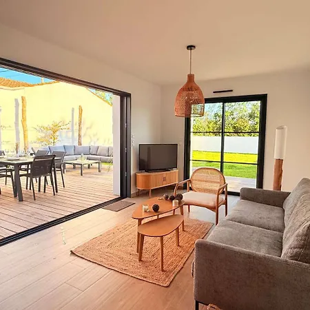 Holiday home Gibou *